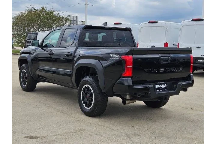 $39699 : Toyota Tacoma 2024 4x4 SR5 4 image 5
