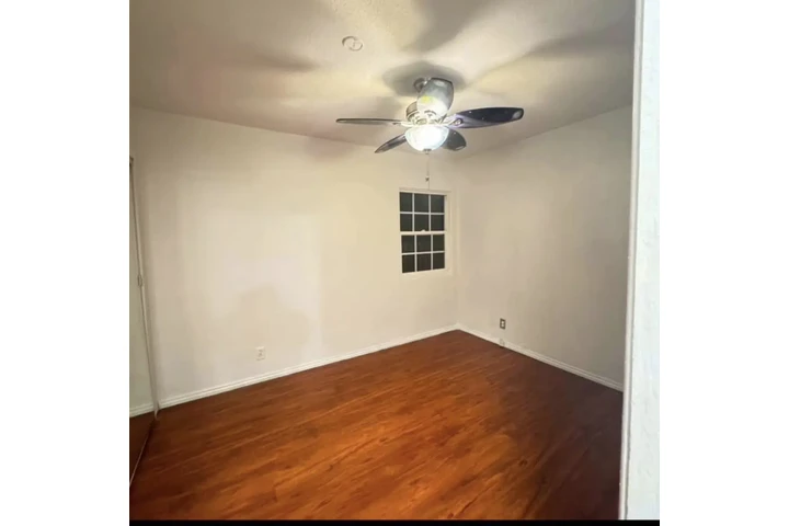 $2900 : Casa en renta en Los Ángeles image 4
