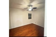 $2900 : Casa en renta en Los Ángeles thumbnail