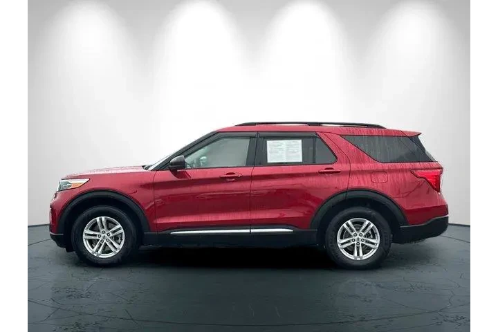 $27998 : Ford Explorer 2023 AWD XLT 4 image 7