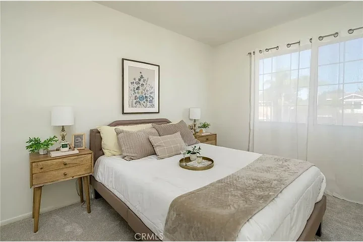 $2100 : 8314 E Quiet Canyon Ct, Anahei image 8