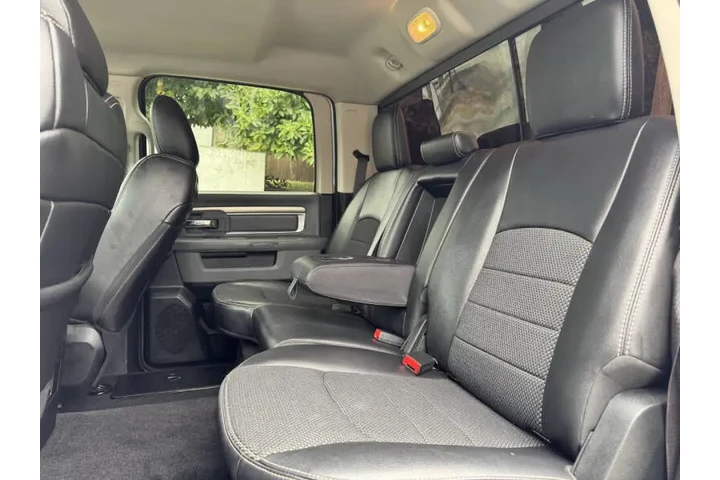 $12999 : 2017 RAM 1500 Lone Star image 7