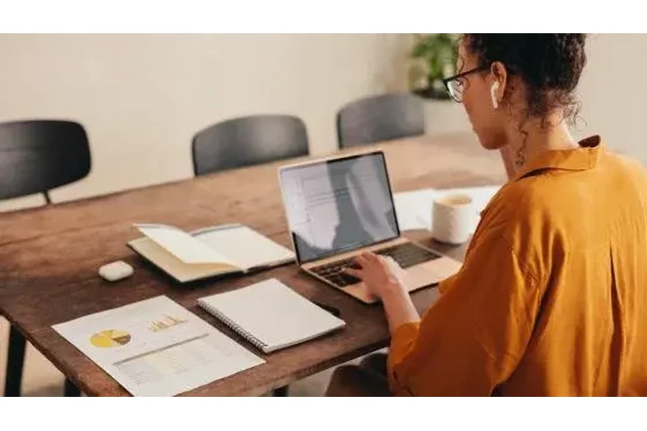 Graphic Designer for Instagram image 2