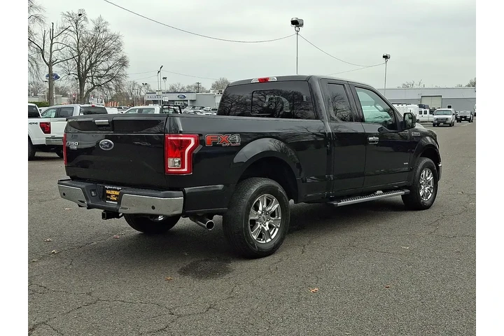 $10995 : Ford F-150 2015 4x4 XL 4dr S image 7