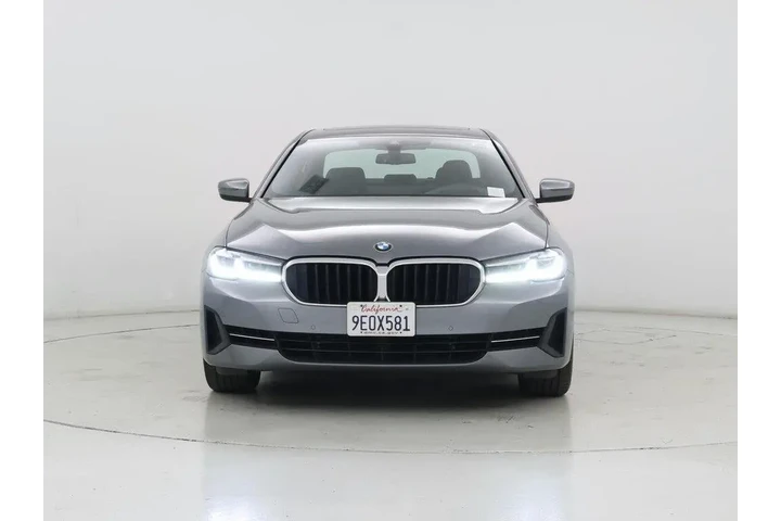 $37998 : BMW 5 Series 2023 540i 4dr S image 5