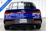 $24490 : Hyundai ELANTRA 2025 Limited thumbnail