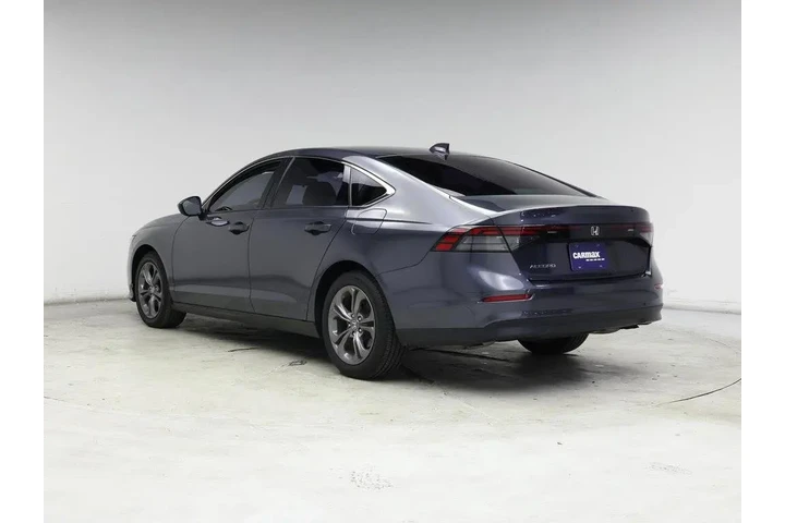 $27998 : Honda Accord 2024 EX 4dr Sed image 2