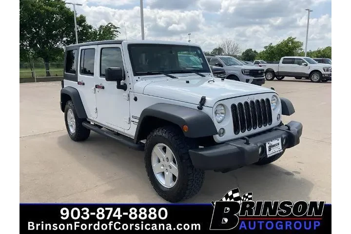 $16750 : Jeep Wrangler Unlimited 2017 image 3