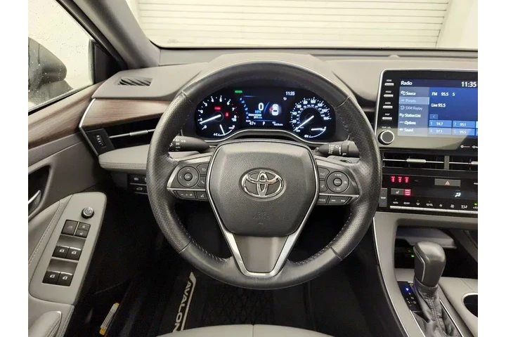 $29998 : Toyota Avalon 2021 AWD XLE 4 image 10