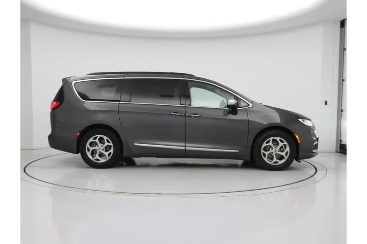 $26998 : Chrysler Pacifica 2023 Limit image 7