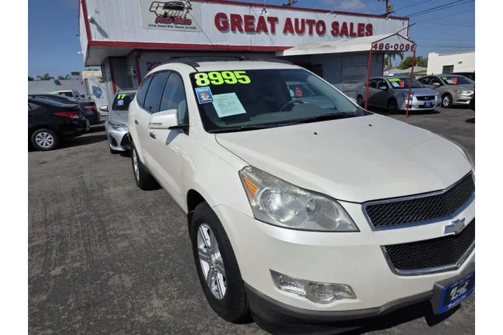 $8995 : 2011 Traverse LT image 3