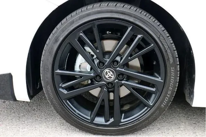 $36995 : Toyota Camry 2026 SE 4dr Sed image 10