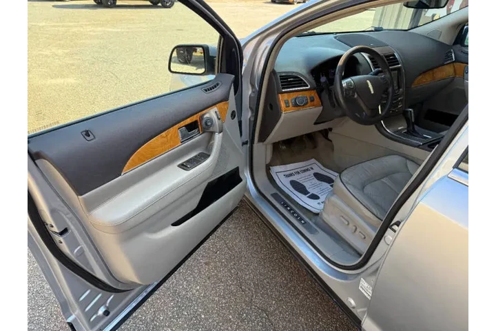 $9499 : 2013 MKX image 10