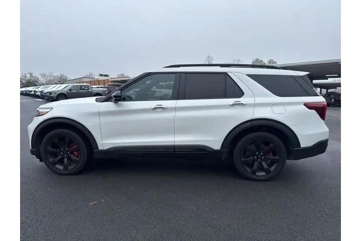 $33605 : Ford Explorer 2021 AWD ST 4d image 2