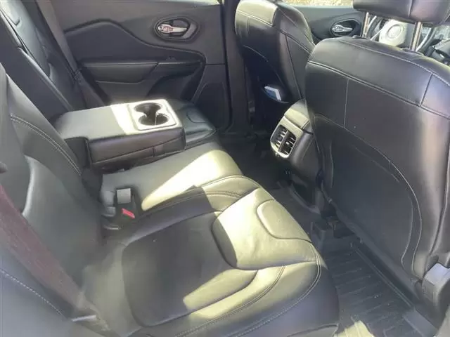 $5500 : 2015 Jeep Cherokee Limited image 8