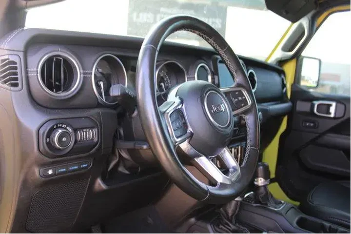 $35598 : Jeep Wrangler Unlimited 2022 image 10