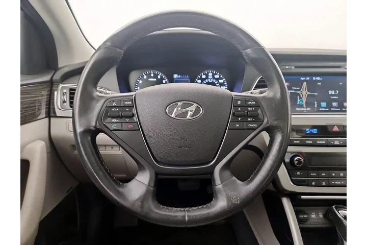 $12998 : Hyundai SONATA 2015 Limited image 10