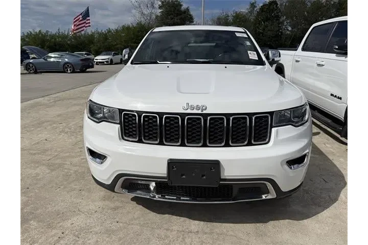 $21900 : Jeep Grand Cherokee WK 2022 image 2