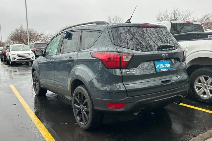 $15995 : Ford Escape 2019 AWD SE 4dr image 3