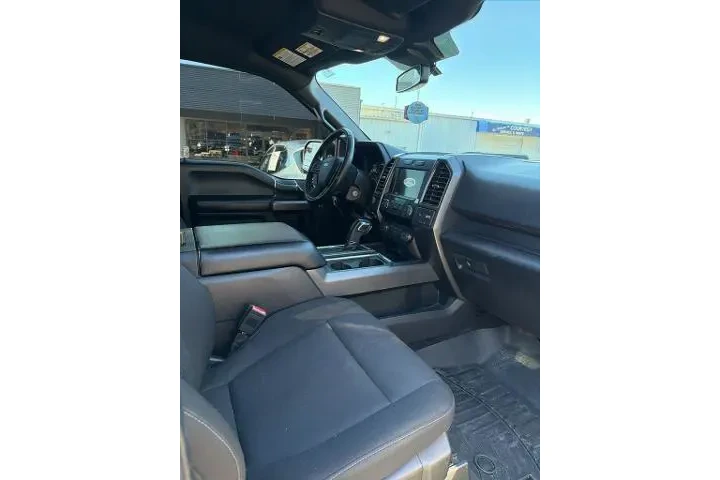 $26000 : Ford F-150 2019 4x4 Lariat 4 image 6