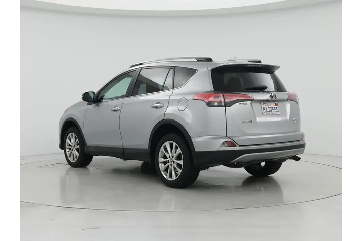 $20998 : Toyota RAV4 2017 AWD Limited image 2