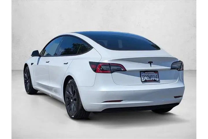 $20955 : Tesla Model 3 2022 4dr Sedan image 8