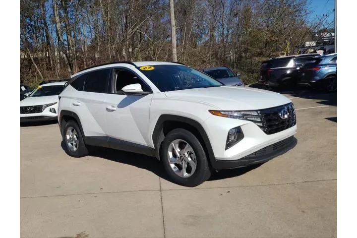 $17850 : Hyundai TUCSON 2022 AWD SEL image 9