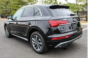 $30470 : Audi Q5 2022 AWD quattro S l thumbnail