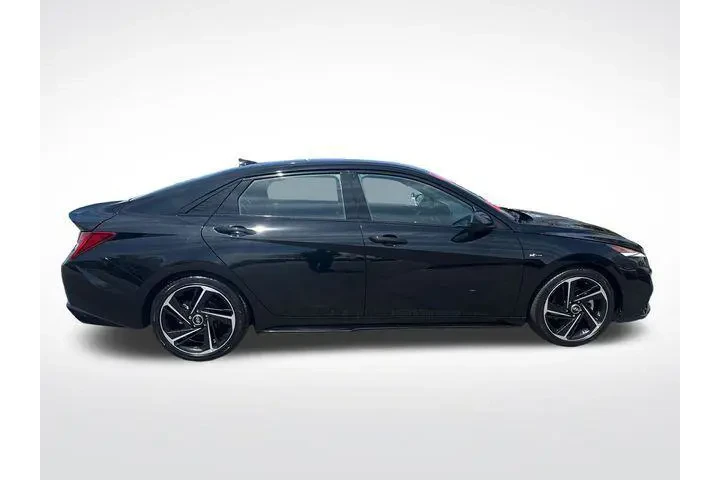 $23944 : Hyundai ELANTRA 2023 N Line image 6