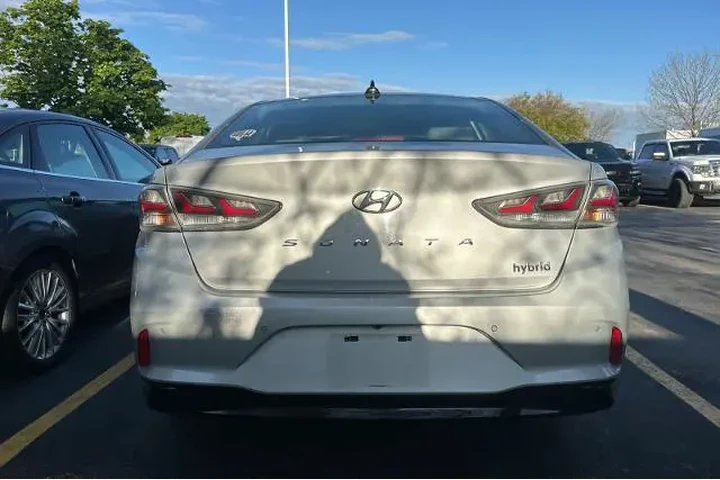 $16995 : Hyundai SONATA Hybrid 2018 L image 5