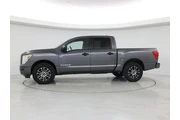 $31998 : Nissan Titan 2023 4x4 S 4dr thumbnail