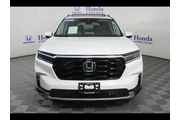 $39775 : Honda Pilot 2023 AWD Touring thumbnail