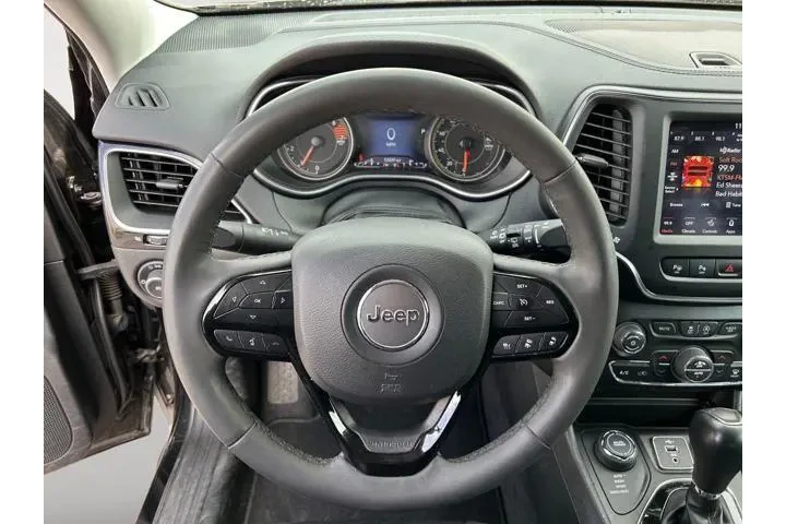 Jeep Cherokee 2023 4x4 Altit image 5