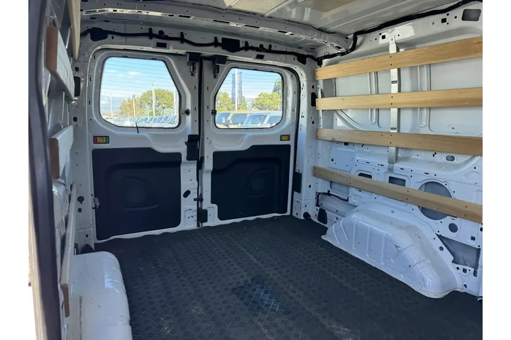 $34939 : Ford Transit 2024 250 3dr LW image 7
