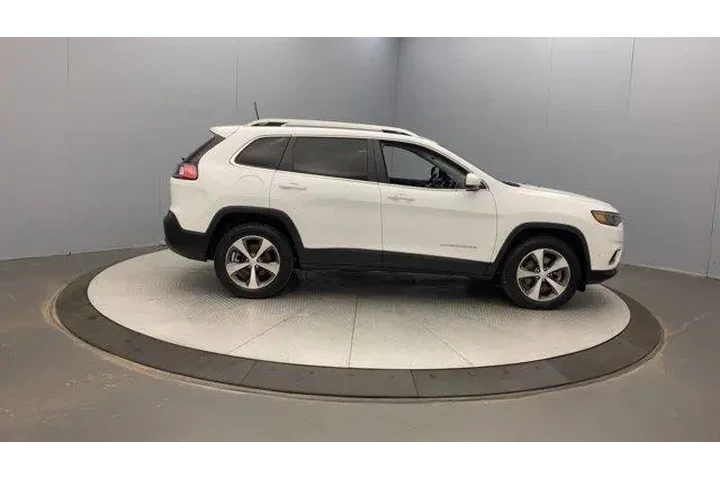 $15995 : Jeep Cherokee 2021 4x4 Limit image 6