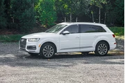 $17995 : Audi Q7 2019 AWD quattro SE thumbnail