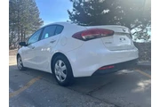 $7900 : 2017 Forte LX thumbnail