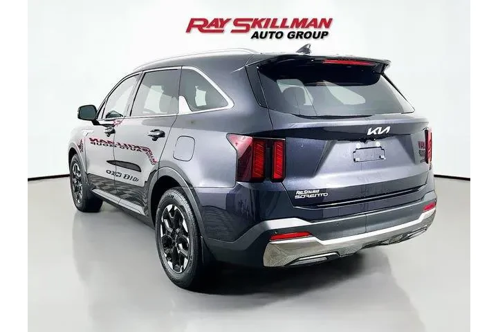 $32988 : Kia Sorento 2025 S 4dr SUV image 5