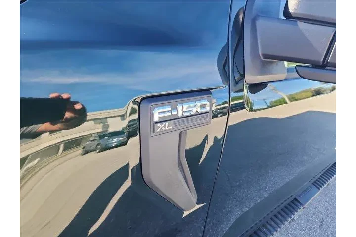 $25955 : Ford F-150 2021 4x4 XL 4dr S image 9