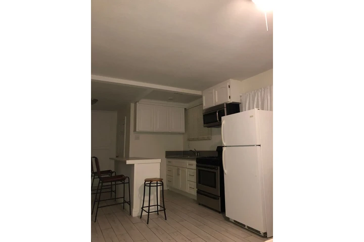 $1600 : Se renta en moreno Valley image 1