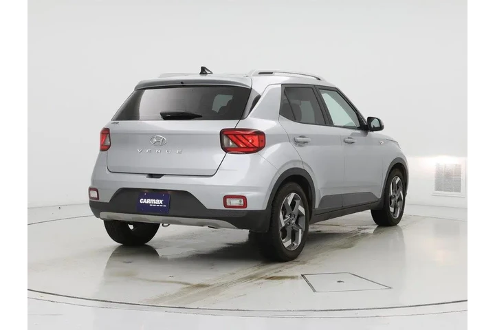 $16998 : Hyundai VENUE 2022 SEL 4dr C image 8