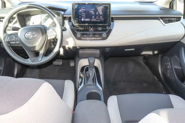 $21588 : 2025 Corolla LE CVT image 10