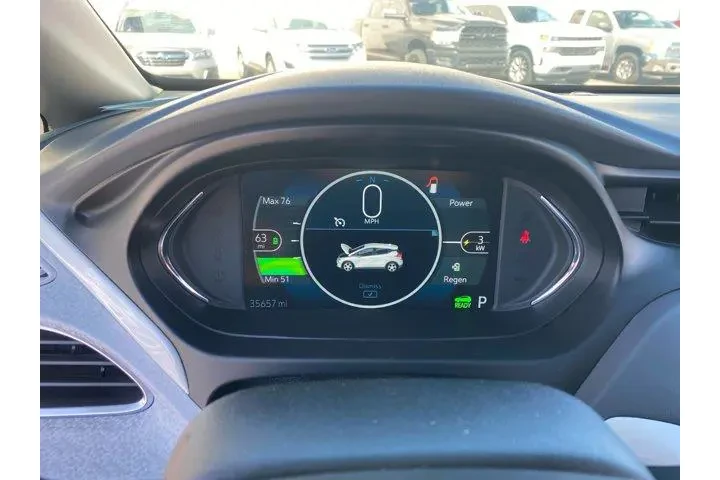 Chevrolet Bolt EV 2020 Premi image 10