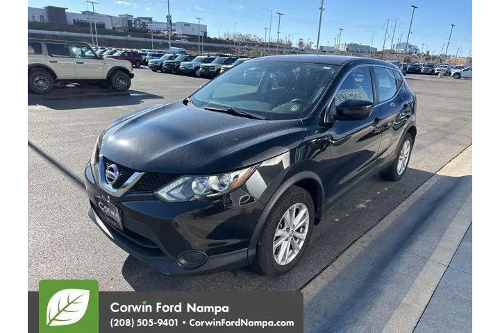 $10989 : Nissan Rogue Sport 2017 S 4d image 3