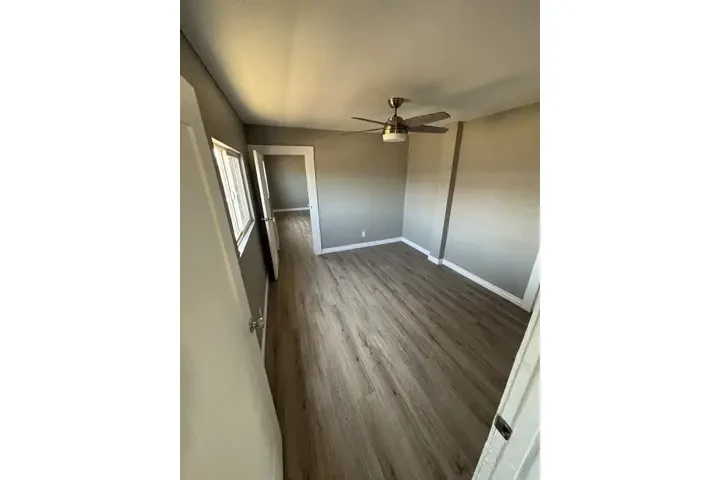 APARTAMENTO EN SOUTH GATE image 3