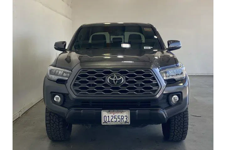 $34991 : Toyota Tacoma 2023 4x4 TRD P image 2
