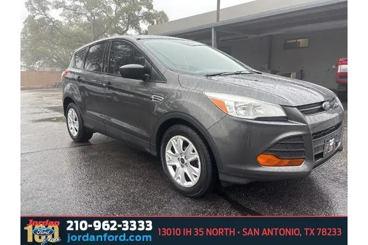 $8477 : Ford Escape 2016 S 4dr SUV image 1
