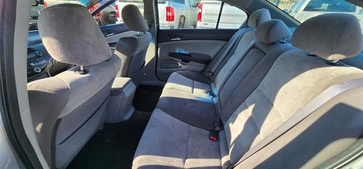 $9999 : 2010 Accord image 10