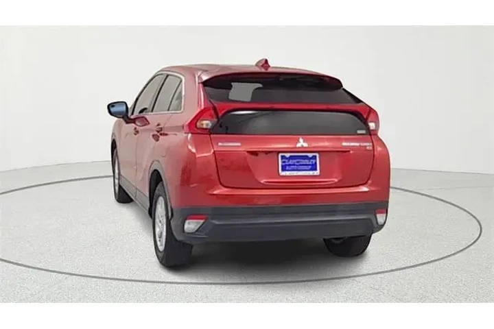 $11869 : Mitsubishi Eclipse Cross 201 image 6