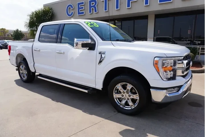 $39988 : Ford F-150 2023 4x2 Lariat 4 image 1